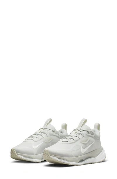 Nike Spark Sneaker In Grey