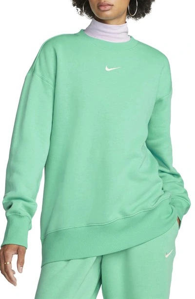 Nike Sportswear Phoenix Sweatshirt In Green