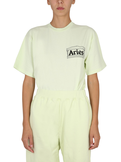 Aries Logo Print T-shirt In Green