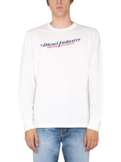 Diesel Logo Print T-shirt In White