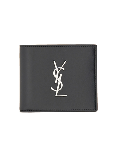Saint Laurent Eastwest Cassandre Wallet In Black