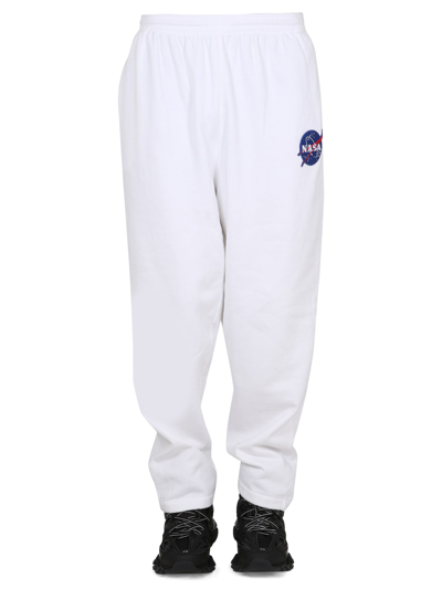 BALENCIAGA PANTALONE JOGGER CON PATCH