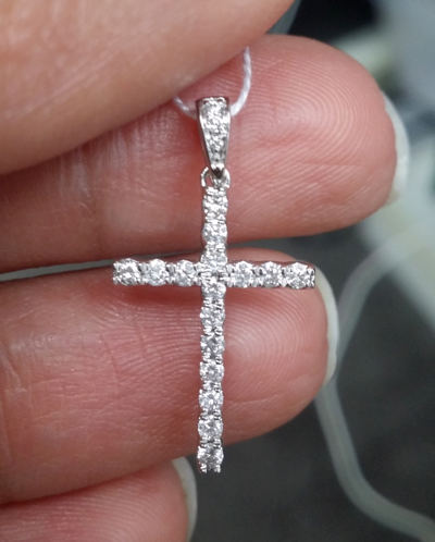 Pre-owned Handmade Deal 0.25 Ctw Round Diamond Cluster Cross Pendant Charm In 14k White Gold 22 Mm In H