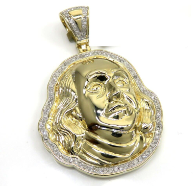 Pre-owned Online0369 1 Ct Round Moissanite Men's Benjamin Franklin Pendant 14k Yellow Gold Plated In White