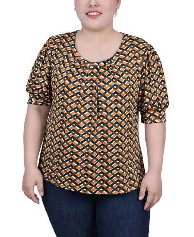 Ny Collection Plus Size Short Sleeve Balloon Sleeve Top In Cypress Gold Zigzag