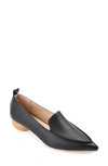 Journee Collection Maggs Pointed Toe Flat In Black