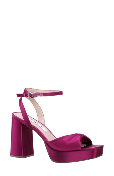 Nina Women's Stacie Platform Evening Sandals In Wine- Satin