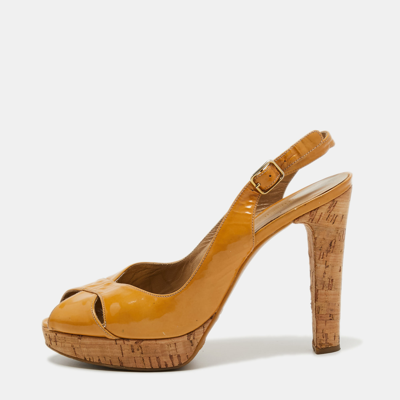 Pre-owned Stuart Weitzman X Russell Bromley Mustard Patent Leather Cork Platform Slingback Sandals Size 38 In Yellow