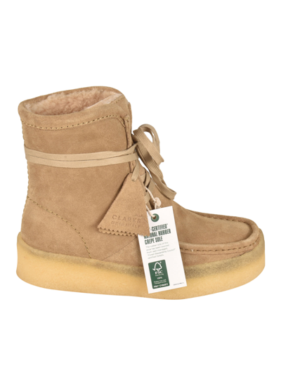 Clarks Wallabee Cup High Boots In Light Tan