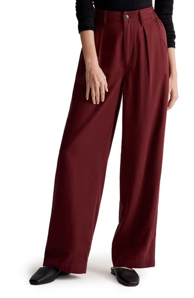 Madewell Drapeweave Neale Straight Leg Pants In Cabernet