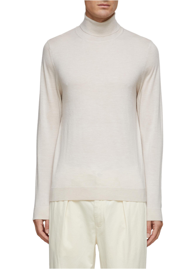 Dreyden Classic Cashmere Knit Turtleneck Sweater In White