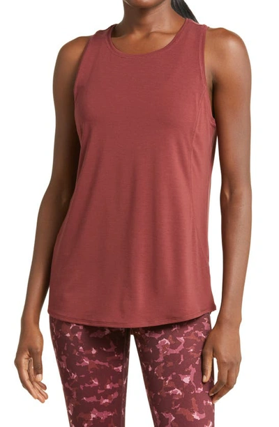 Zella Energy Tank In Burgundy Port