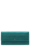 Hobo Jill Large Leather Trifold Wallet In Spruce
