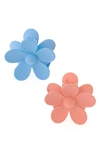 Ettika 2-pack Assorted Daisy Claw Hair Clips In Light Blue/ Light Pink