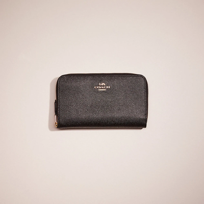 Coach Restored Medium Zip Around Wallet In Light Gold/black