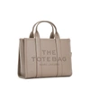 Marc Jacobs Sac Cabas The Leather Medium Tote Bag In Beige