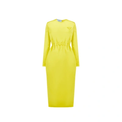 Prada Robe Fourreau En Satin De Soie In Yellow