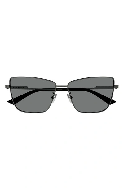 Bottega Veneta 59mm Square Sunglasses In Dark Gray