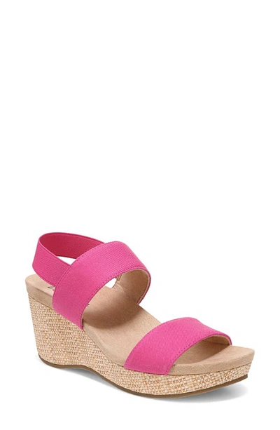 Lifestride Delta Wedge Sandal In Raspberry Pink Canvas