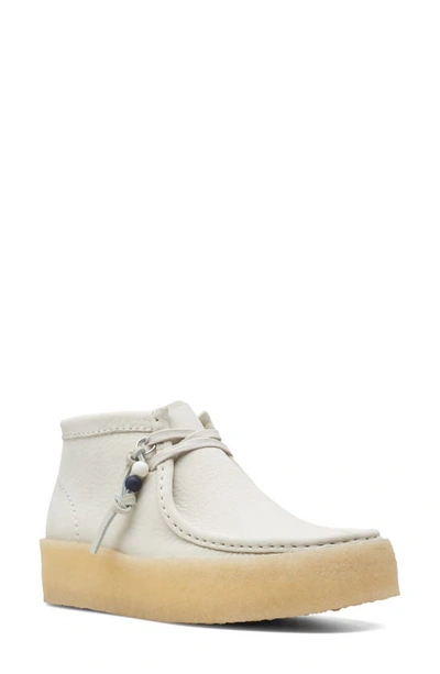 Clarks Wallabee Cup Boot In Off White