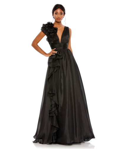 Mac Duggal Ruffle Detailed Evening Gown In Black