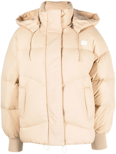 Levi's Padded Classic-hood Jacket In Neutral