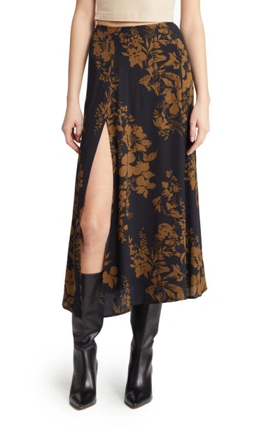 Reformation Zoe Side Slit Midi Skirt In Black