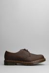 DR. MARTENS' 1461 CRAZY HORSE LACE UP SHOES IN BROWN LEATHER