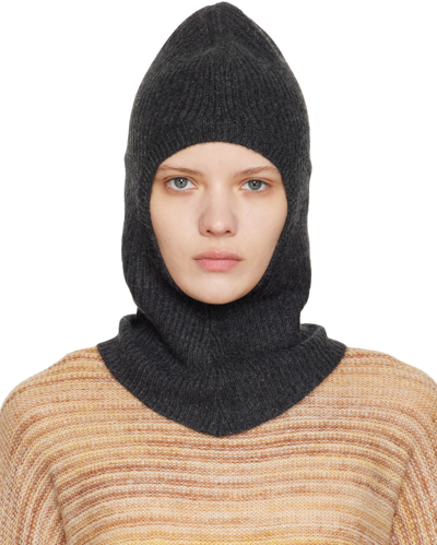 Holzweiler Ribbed-knit Cashmere Balaclava In 灰色