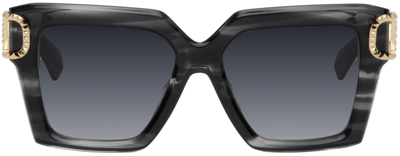 Valentino Garavani Black I Squared Frame Sunglassses In Black/gradient Grey