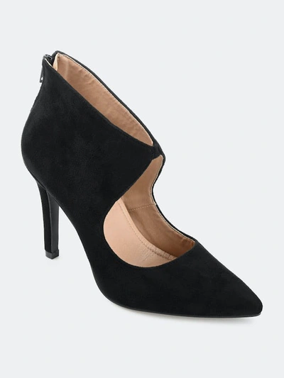 Journee Collection Tru Comfort Junniper Pump In Black