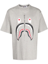 A BATHING APE 鲨鱼牙齿印花T恤
