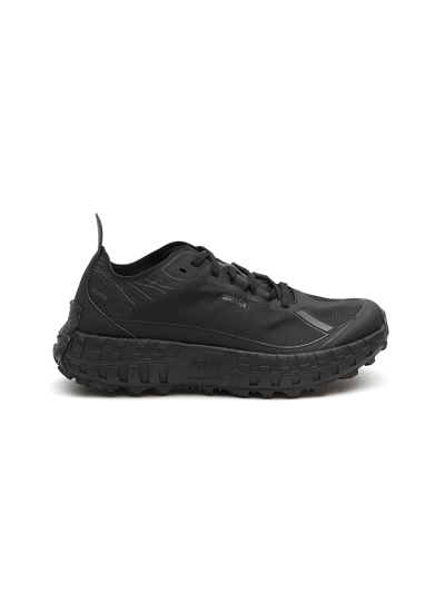 Norda ‘ 001 G+' Spike Low Top Lace Up Sneakers In Black