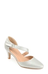 Journee Collection Collection Women's Tru Comfort Foam Tillis Pump In Silver