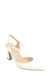 Journee Collection Nixey Croc Embossed Pump In Off White