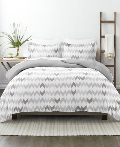 Ienjoy Home Utra Soft Reversible 3-pc. Duvet Cover Set, King/california King In Light Gray