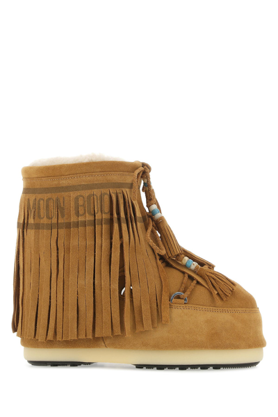 Alanui 10mm Icon Low Suede Snow Boots In Beige