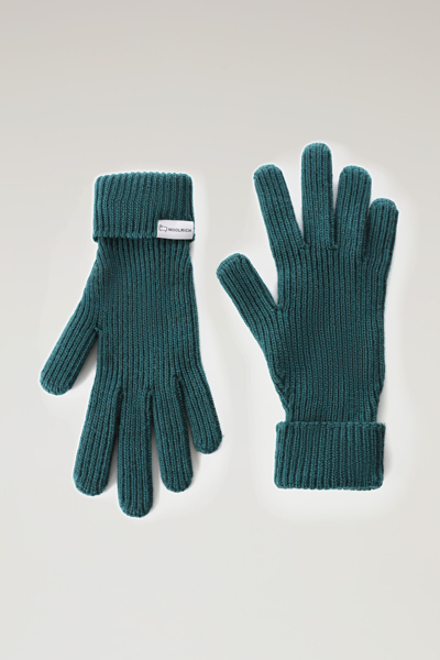 Woolrich Ribbed Gloves In Merino Wool In Waxed Green