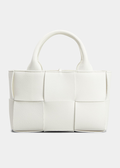 Bottega Veneta Candy Arco Intrecciato Leather Shoulder Bag In 9009 White-gold