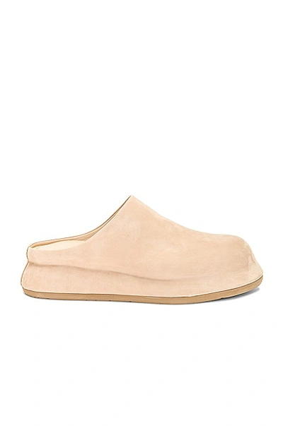 Jacquemus Les Mules Bricciola Slippers In Beige