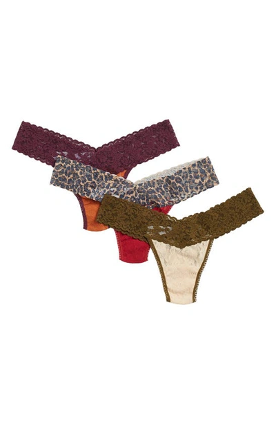 Hanky Panky Low Rise Lace Thongs In Borg-ddap/leopard Chobe/chai-o