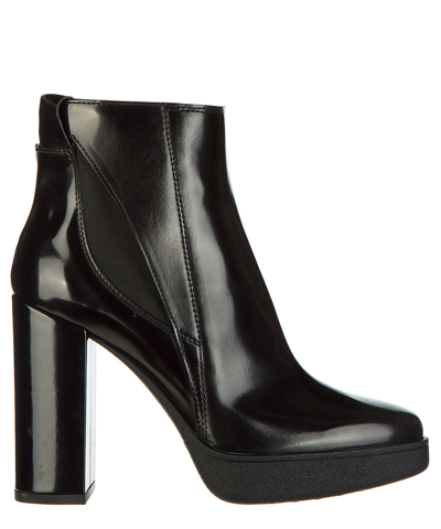 Tod's Heeled Boots In Black
