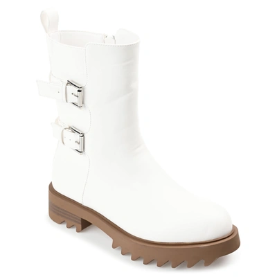 Journee Collection Collection Women's Tru Comfort Foam Yasmine Bootie In White