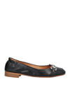 Oroscuro Ballet Flats In Black