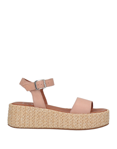 Oroscuro Espadrilles In Pink