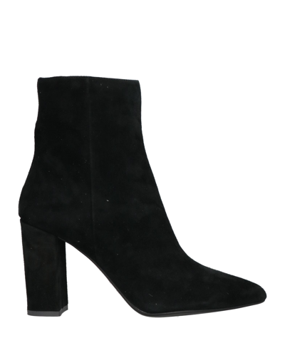 Primadonna Ankle Boots In Black