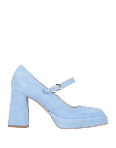Oroscuro Pumps In Sky Blue