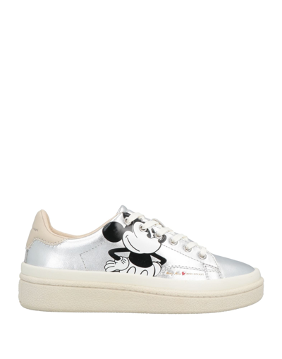 Moaconcept Sneakers In Silver