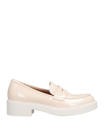 Oroscuro Loafers In Ivory