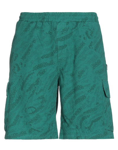 Octopus Man Shorts & Bermuda Shorts Green Size Xl Cotton